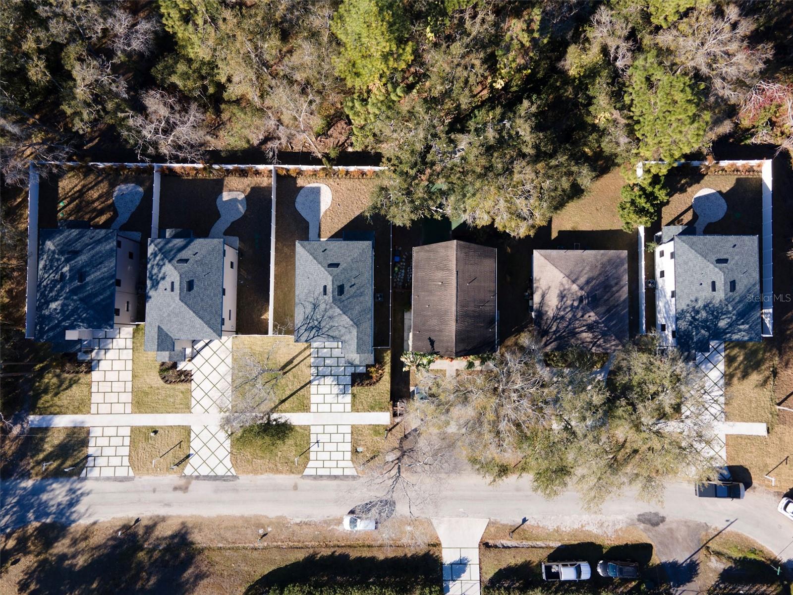 Image 5 of 50 For 7609 Amherst Street