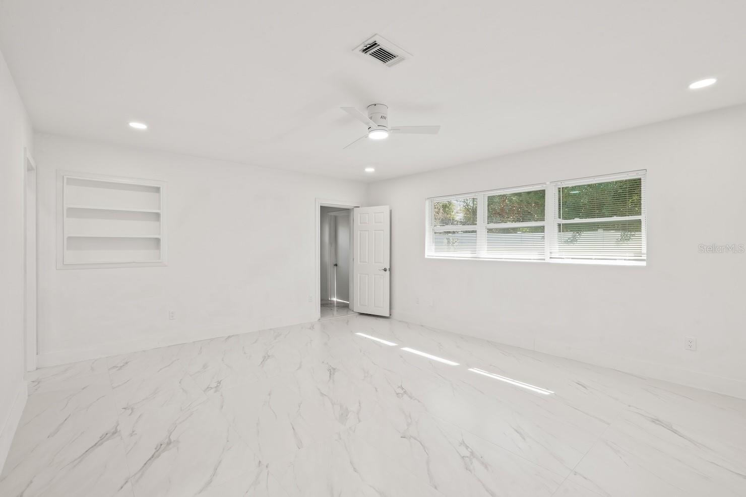 Image 14 of 50 For 1545 Bonair Street