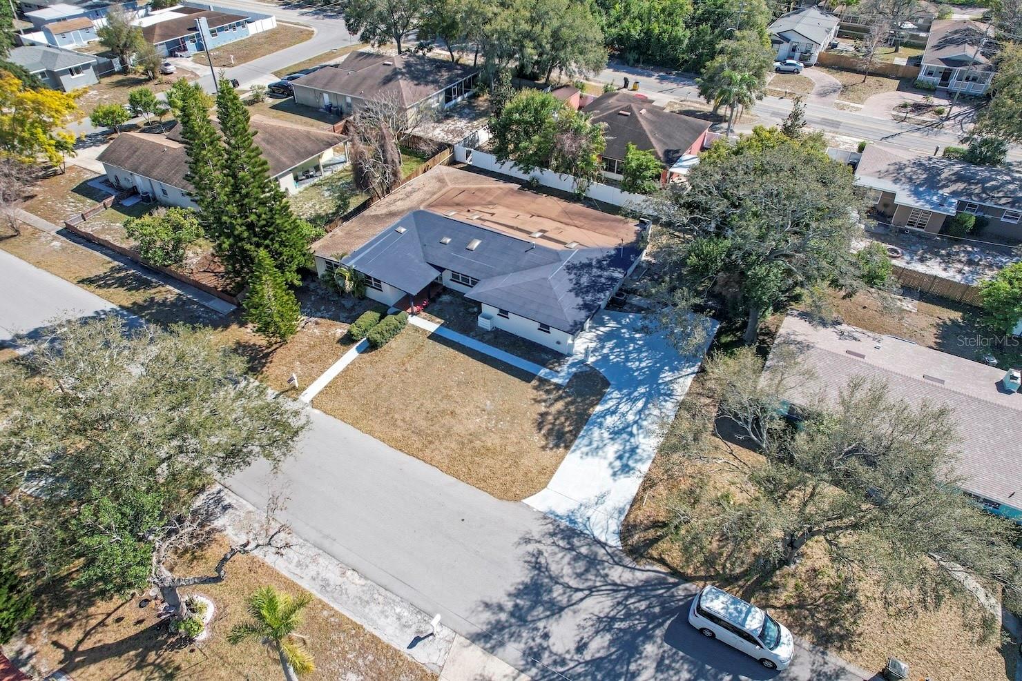 Image 3 of 50 For 1545 Bonair Street