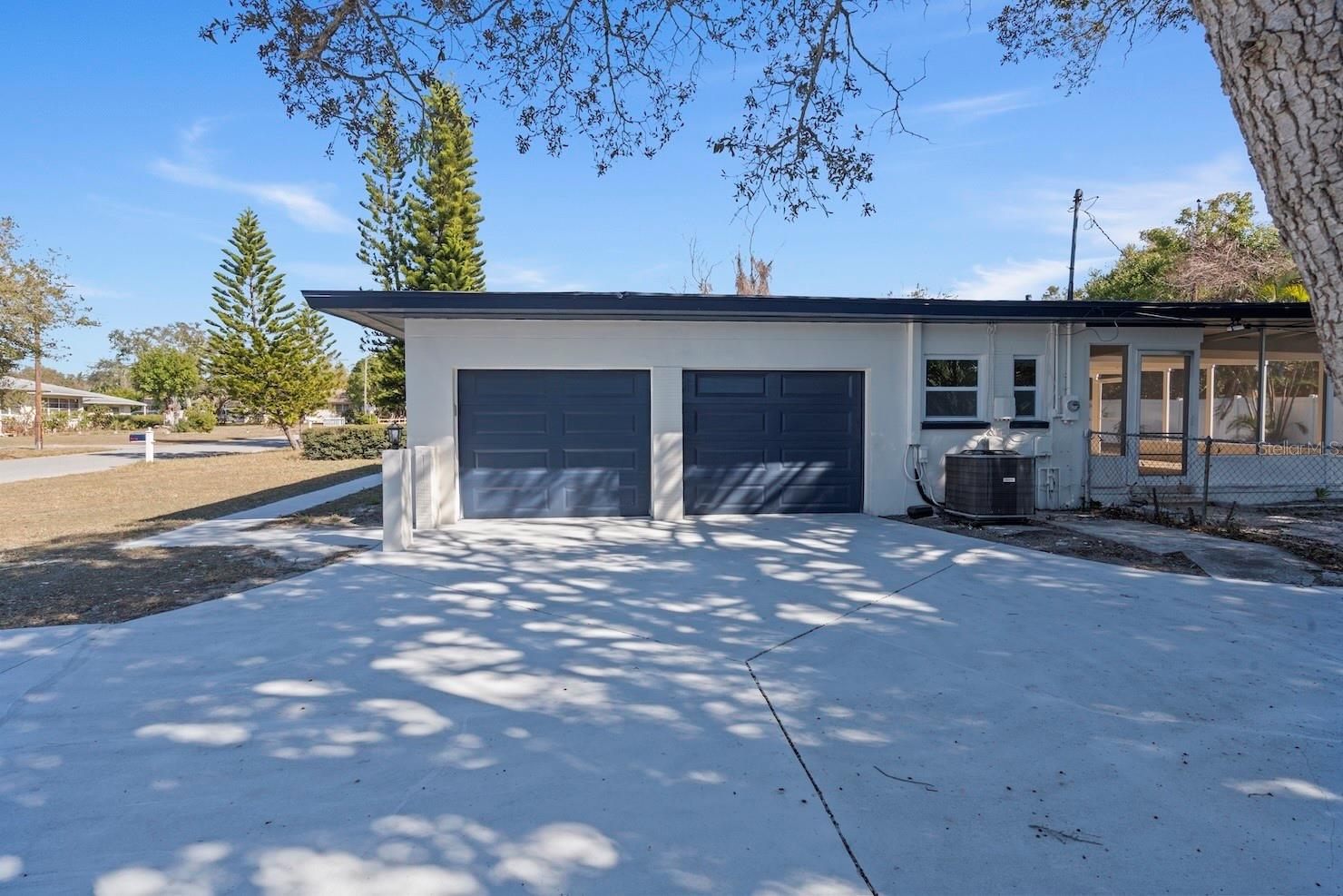 Image 47 of 50 For 1545 Bonair Street