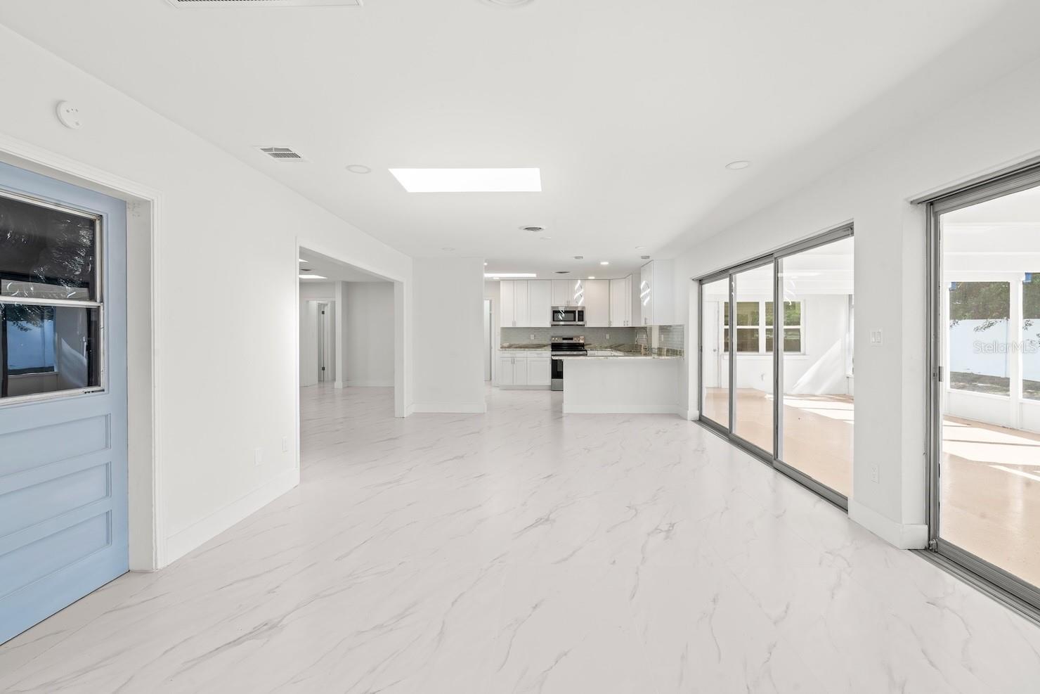 Image 6 of 50 For 1545 Bonair Street