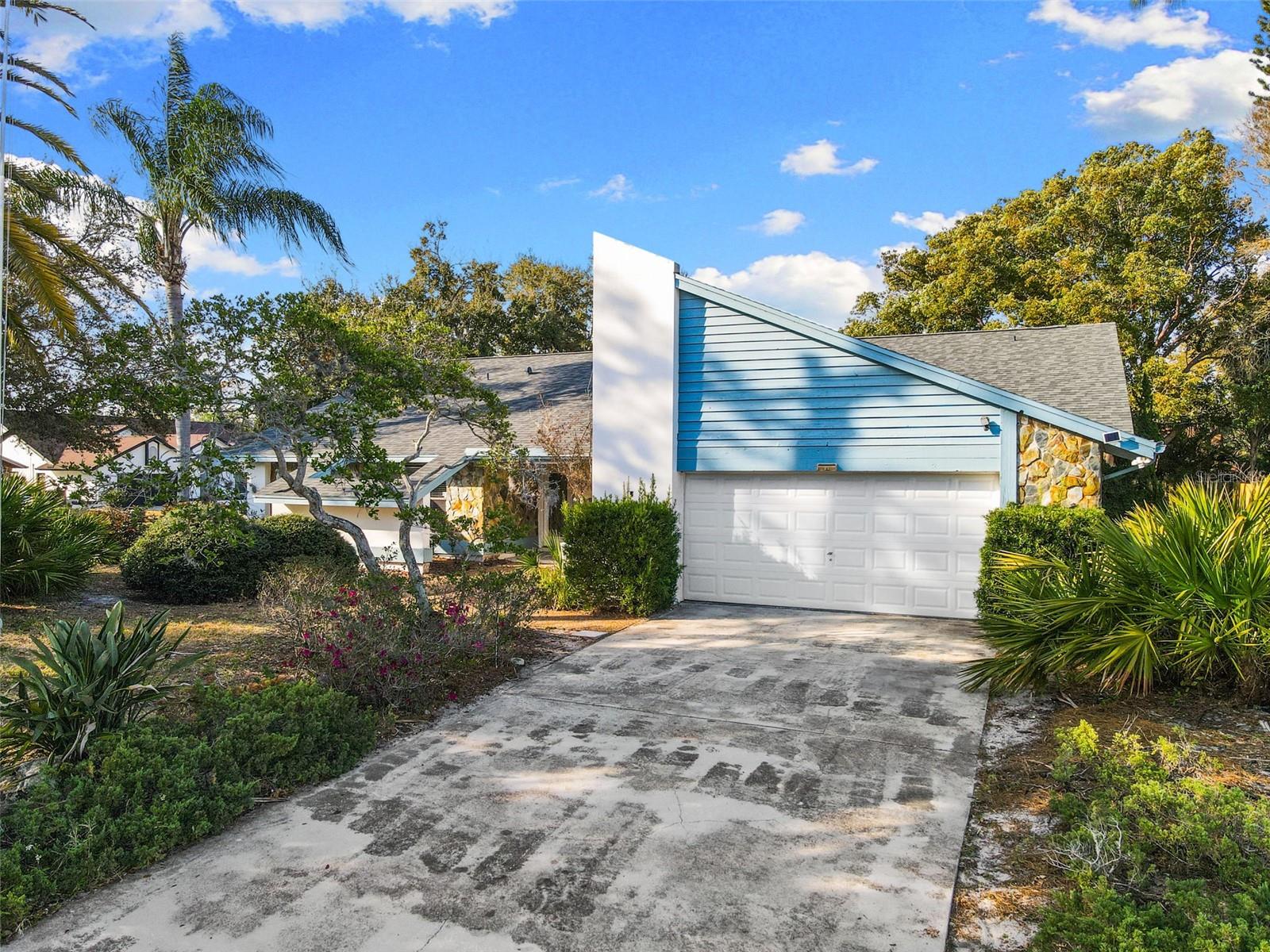 Details for 2700 Sedgefield Court E, CLEARWATER, FL 33761