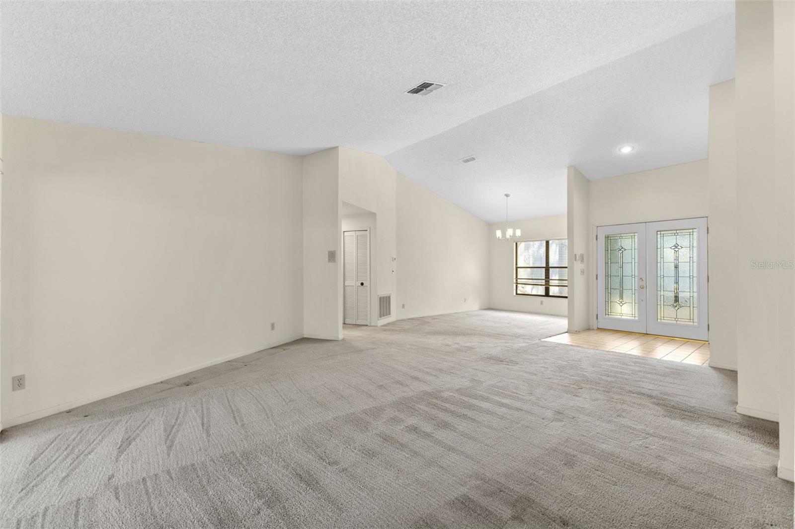 Image 6 of 31 For 2700 Sedgefield Court E