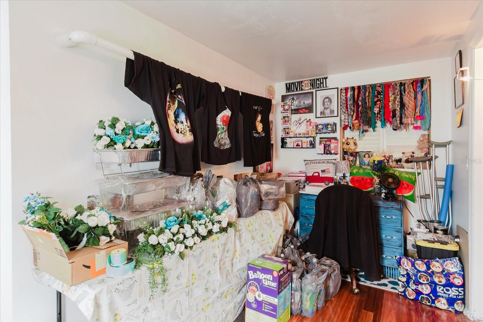 Image 38 of 78 For 9731 Rainbow Lane