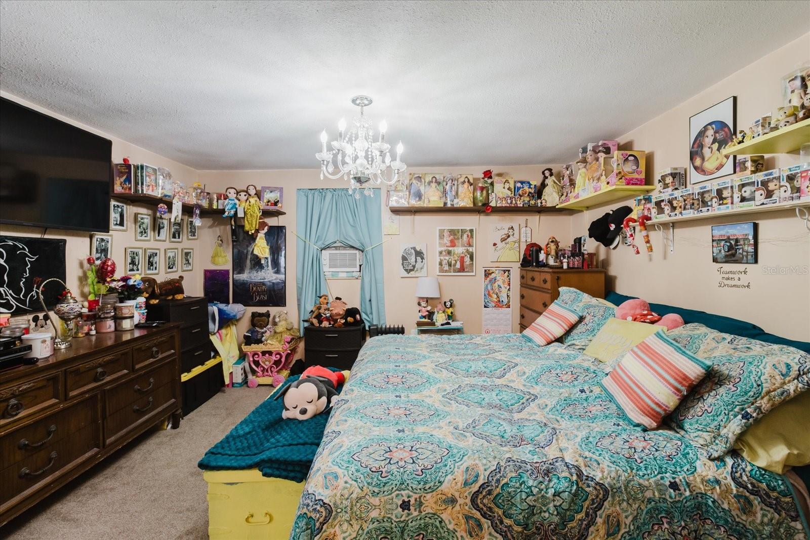 Image 42 of 78 For 9731 Rainbow Lane