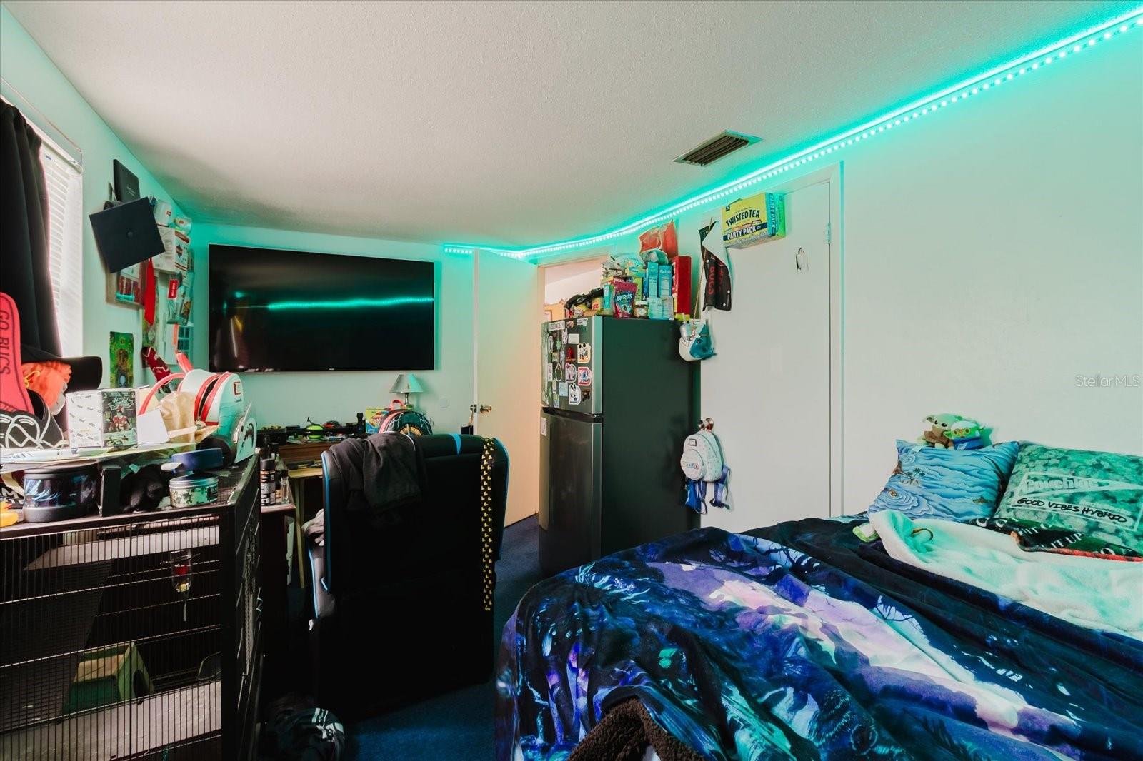 Image 50 of 78 For 9731 Rainbow Lane