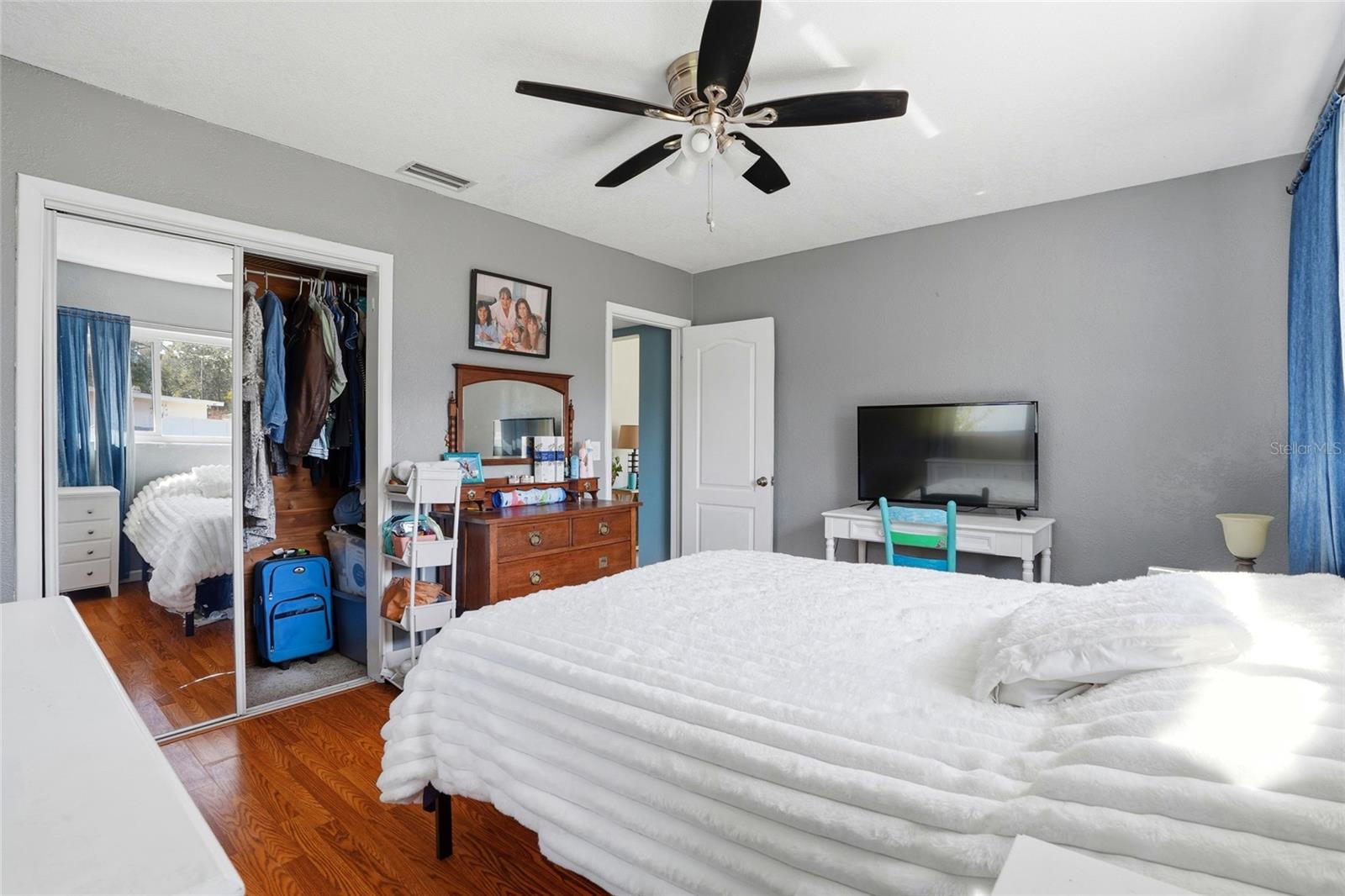 Image 18 of 40 For 2601 Oakwood Drive