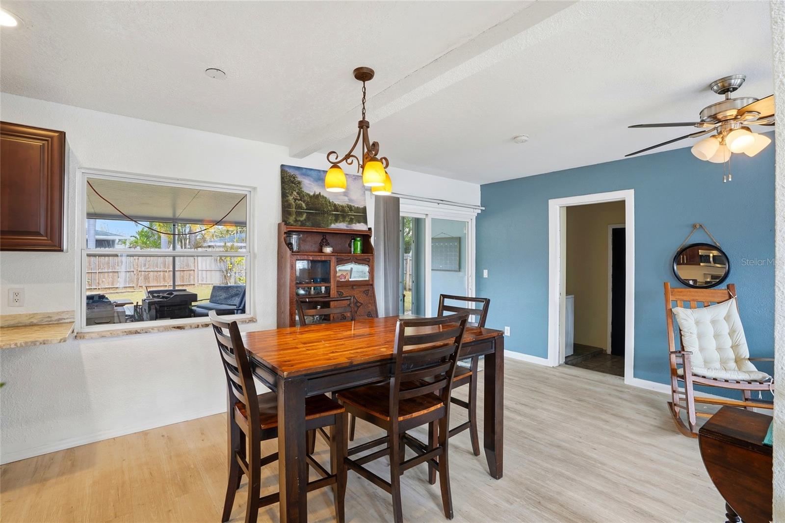 Image 8 of 40 For 2601 Oakwood Drive