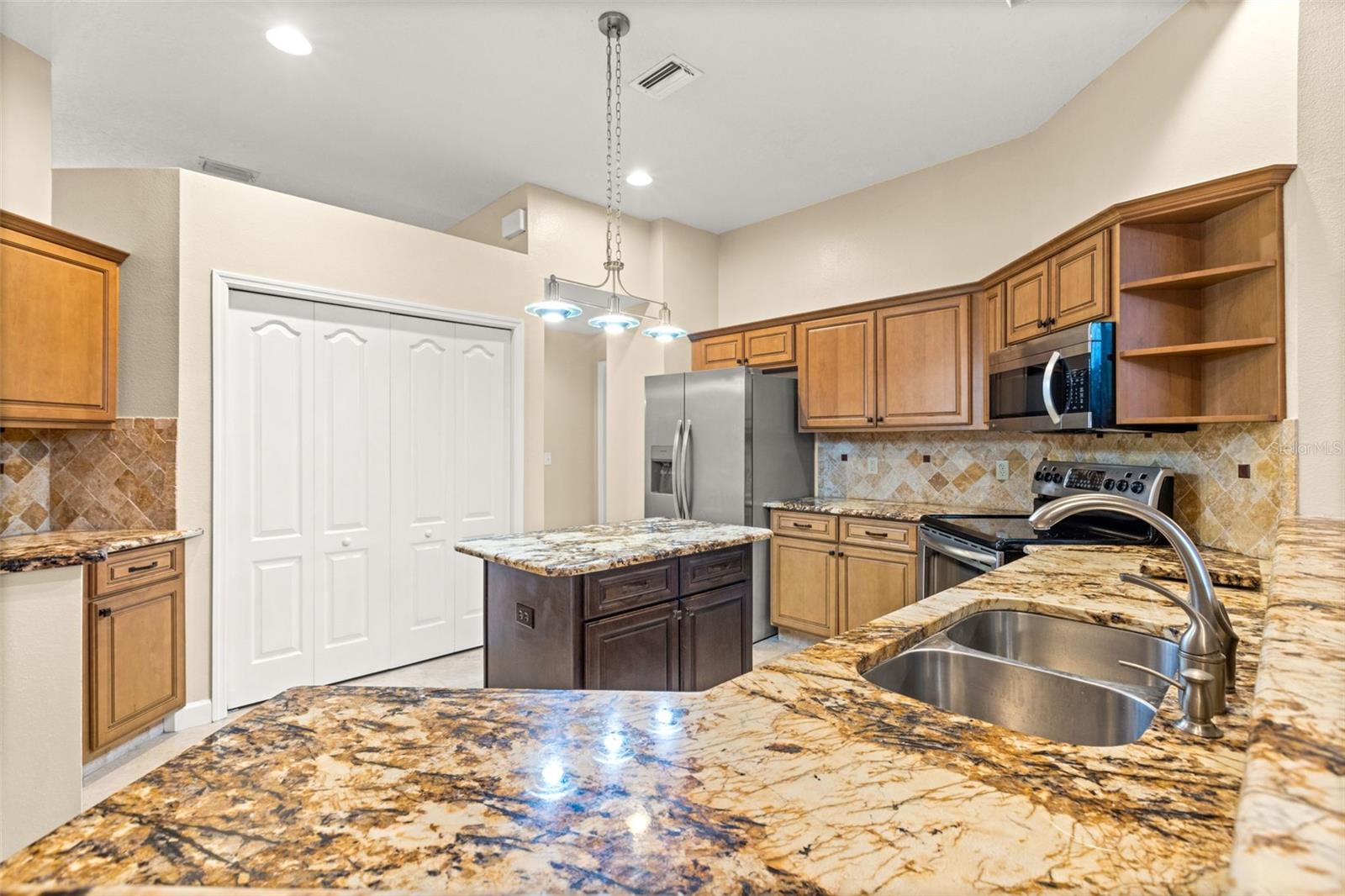 Image 13 of 43 For 1525 Crooked Stick Drive