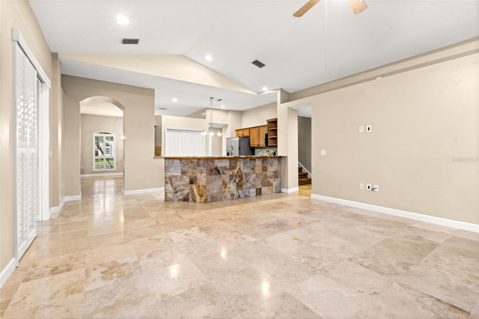 Image 17 of 43 For 1525 Crooked Stick Drive