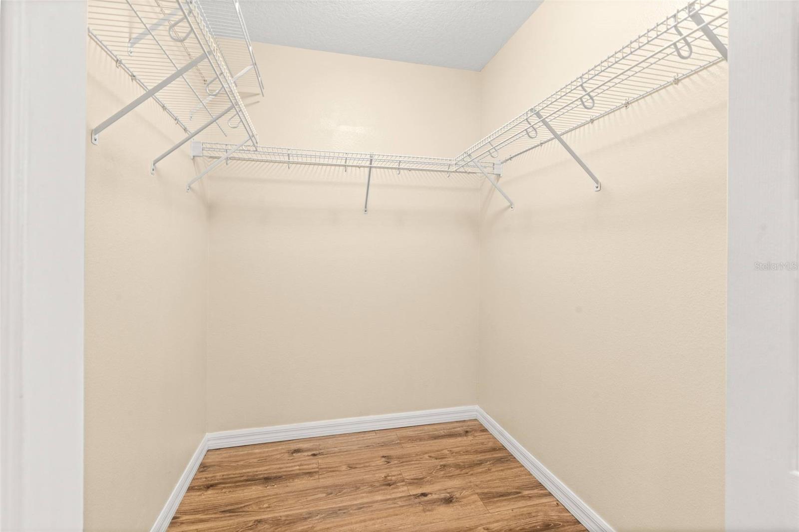 Image 26 of 43 For 1525 Crooked Stick Drive