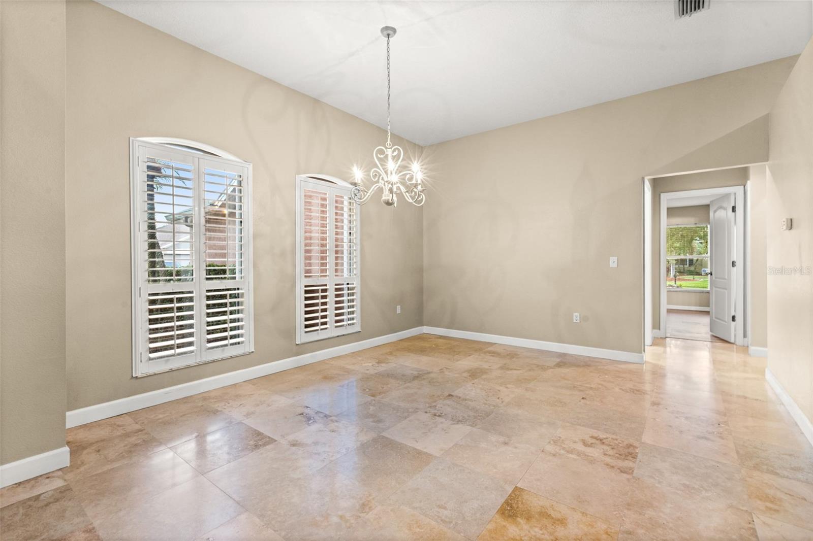 Image 7 of 43 For 1525 Crooked Stick Drive