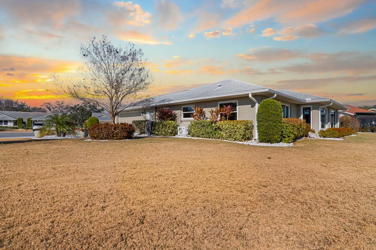 Listing photo id 22 for 2110 View Drive