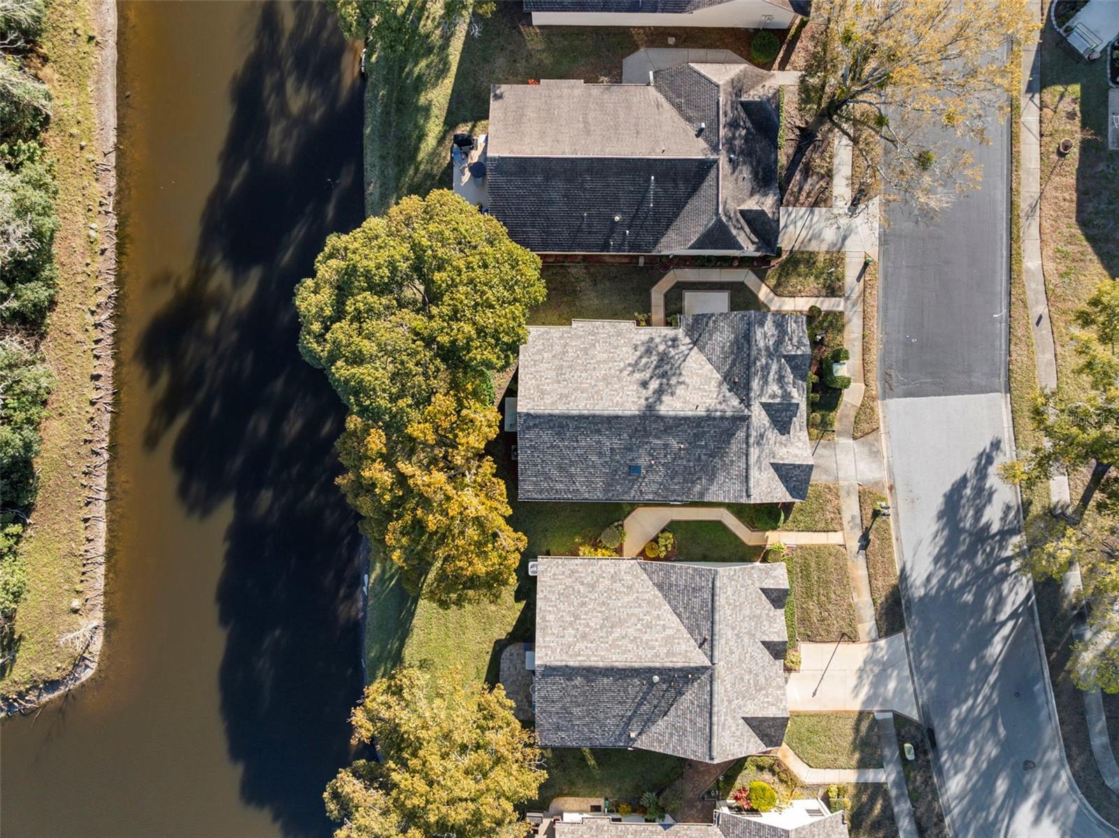 Image 36 of 48 For 4730 Sheffield Drive