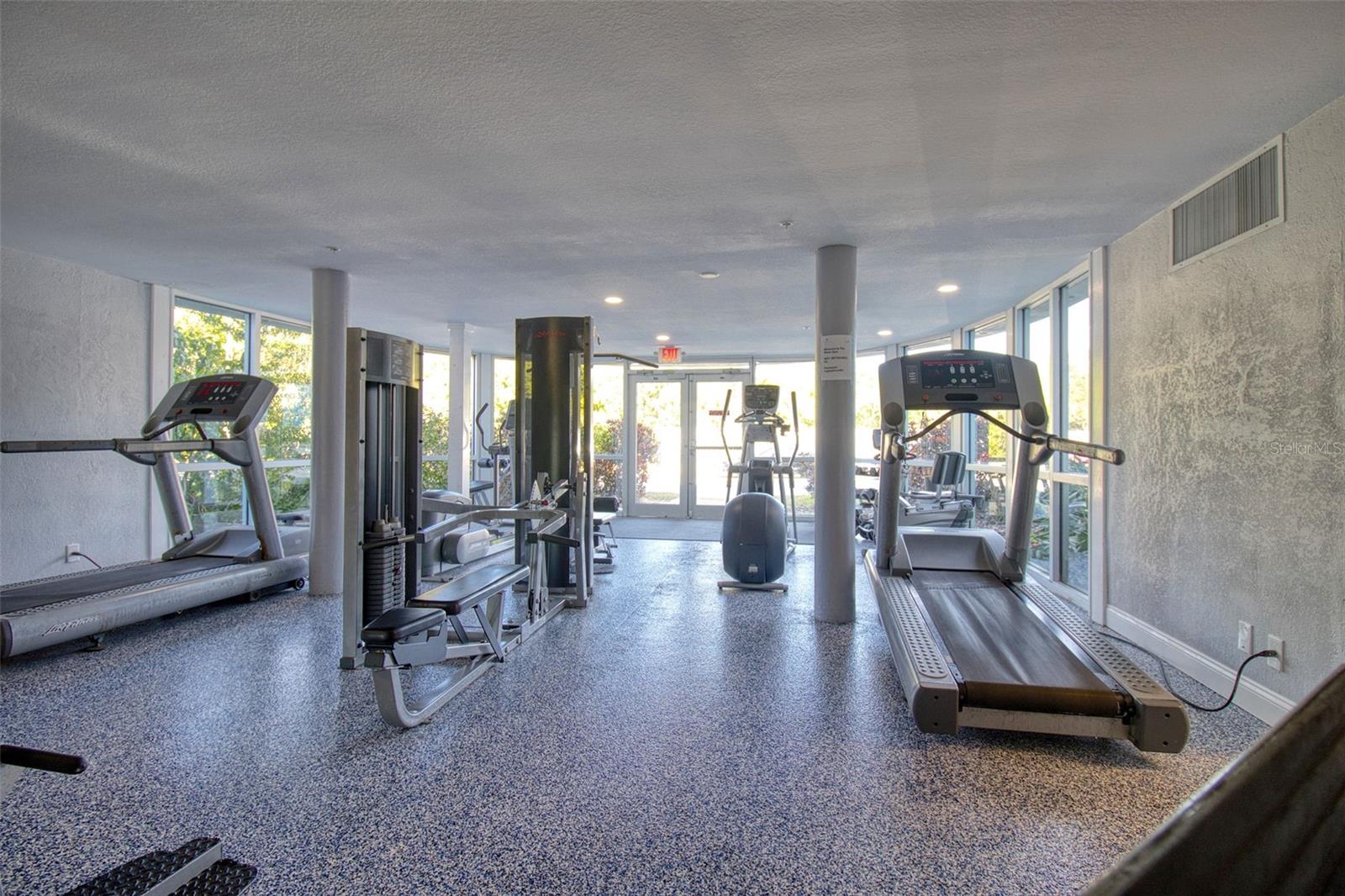 Image 17 of 33 For 3315 58 Avenue S 608