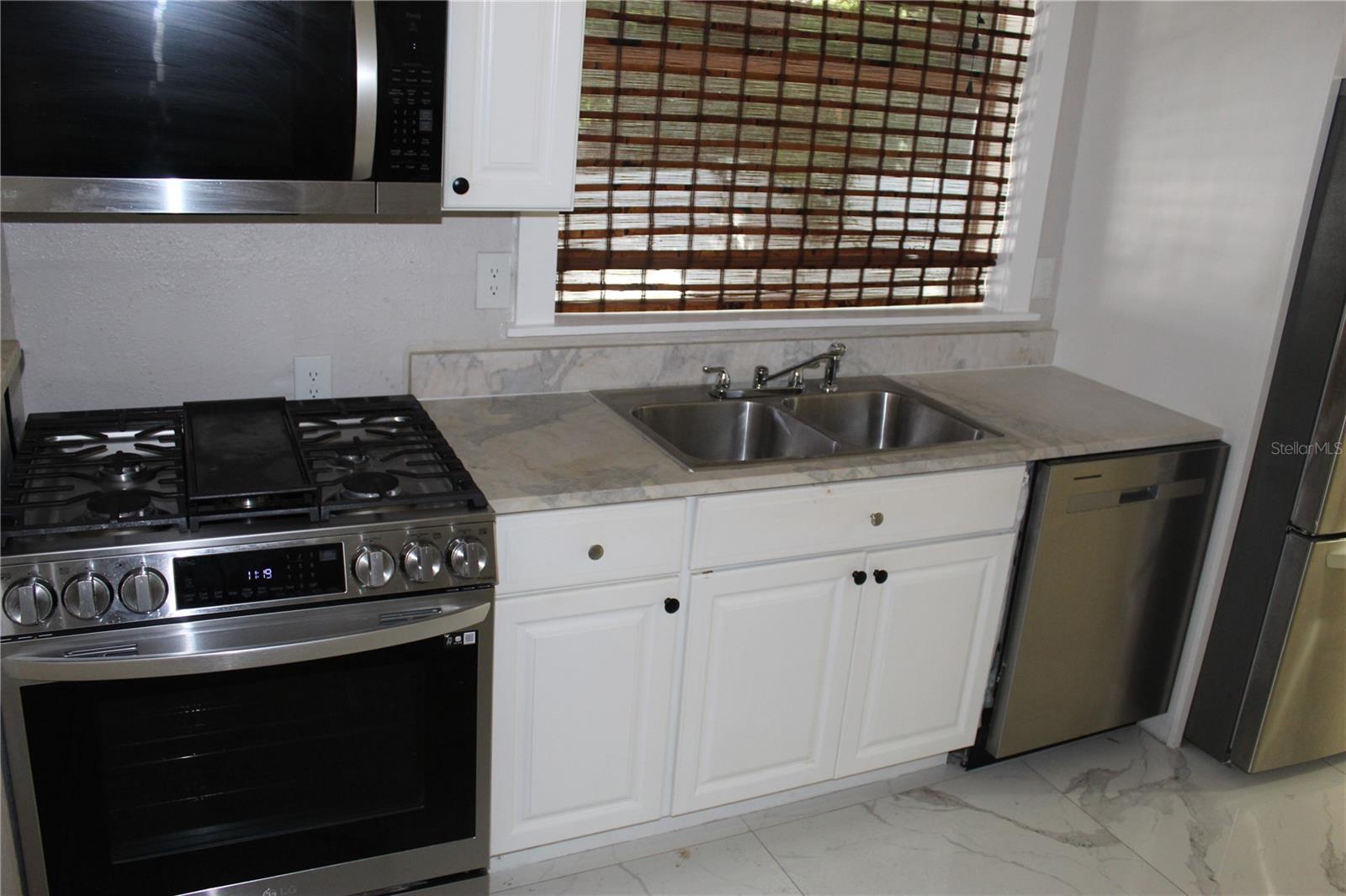 Image 7 of 14 For 1006 21st Avenue