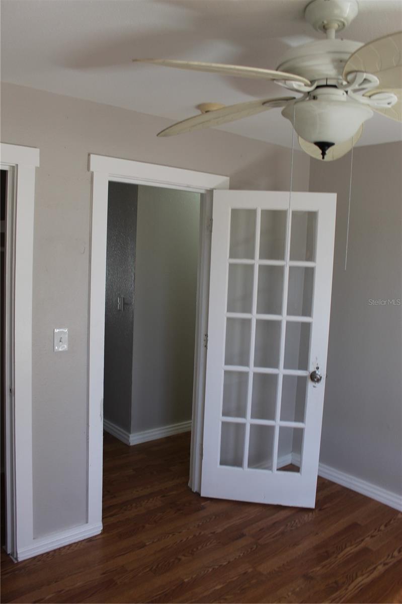 Image 8 of 14 For 1006 21st Avenue