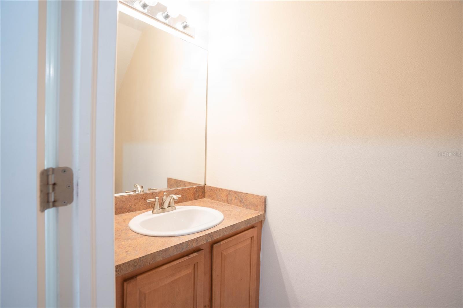 Image 11 of 41 For 5828 Nature Terrace Cove