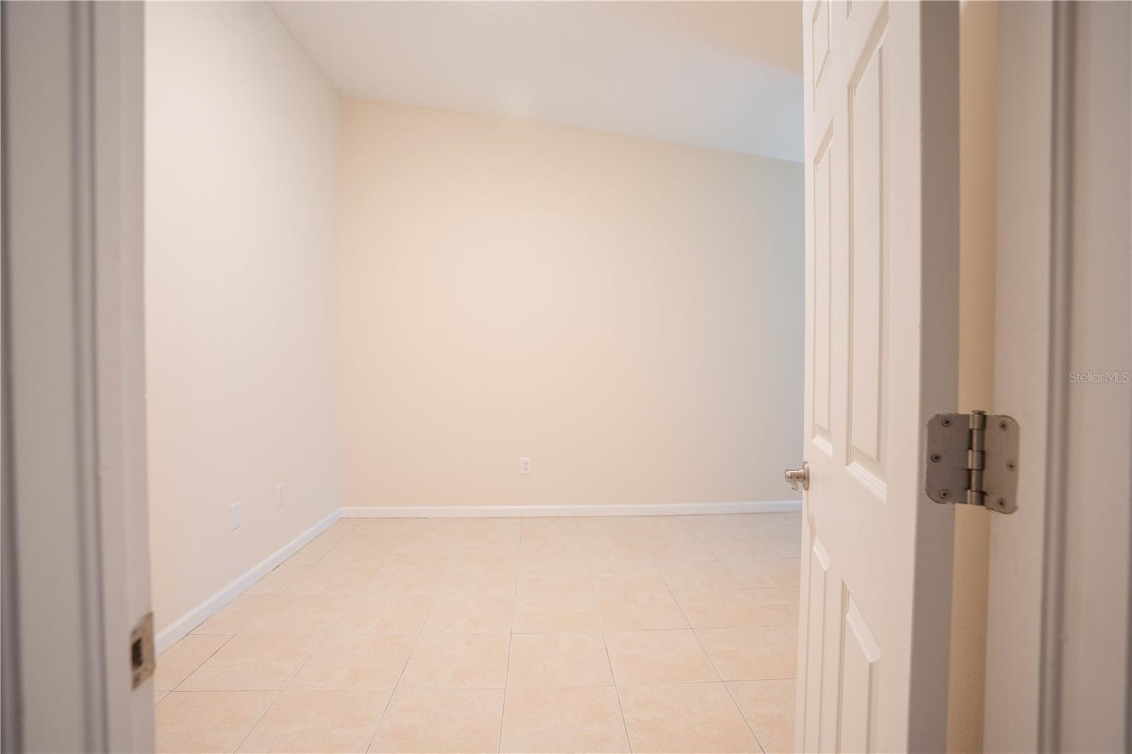 Image 27 of 41 For 5828 Nature Terrace Cove