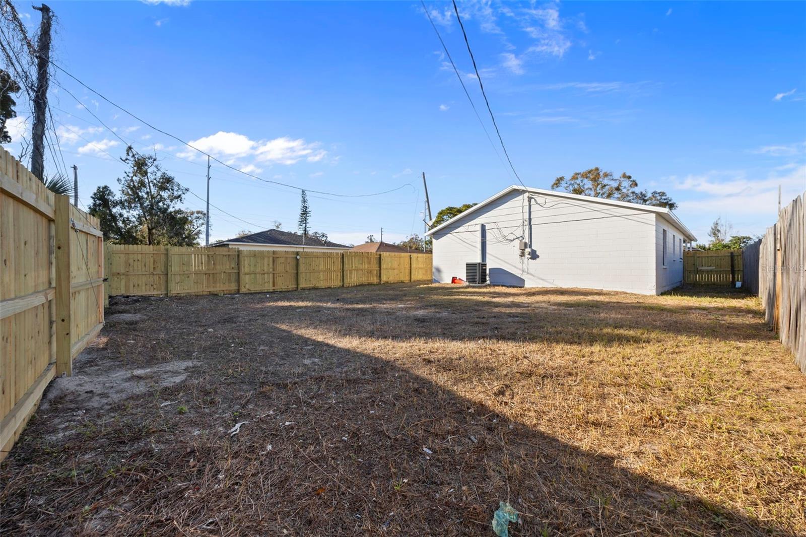 Image 28 of 47 For 3638 14th Avenue S