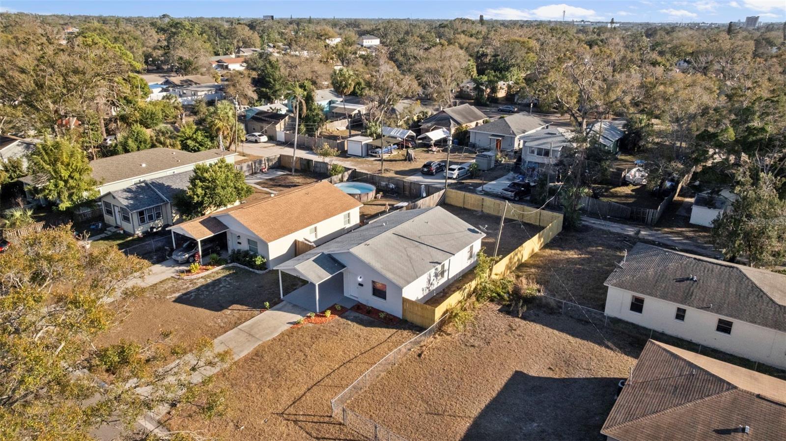 Image 32 of 47 For 3638 14th Avenue S