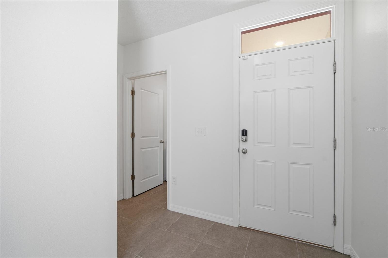 Image 11 of 68 For 11106 Leland Groves Drive