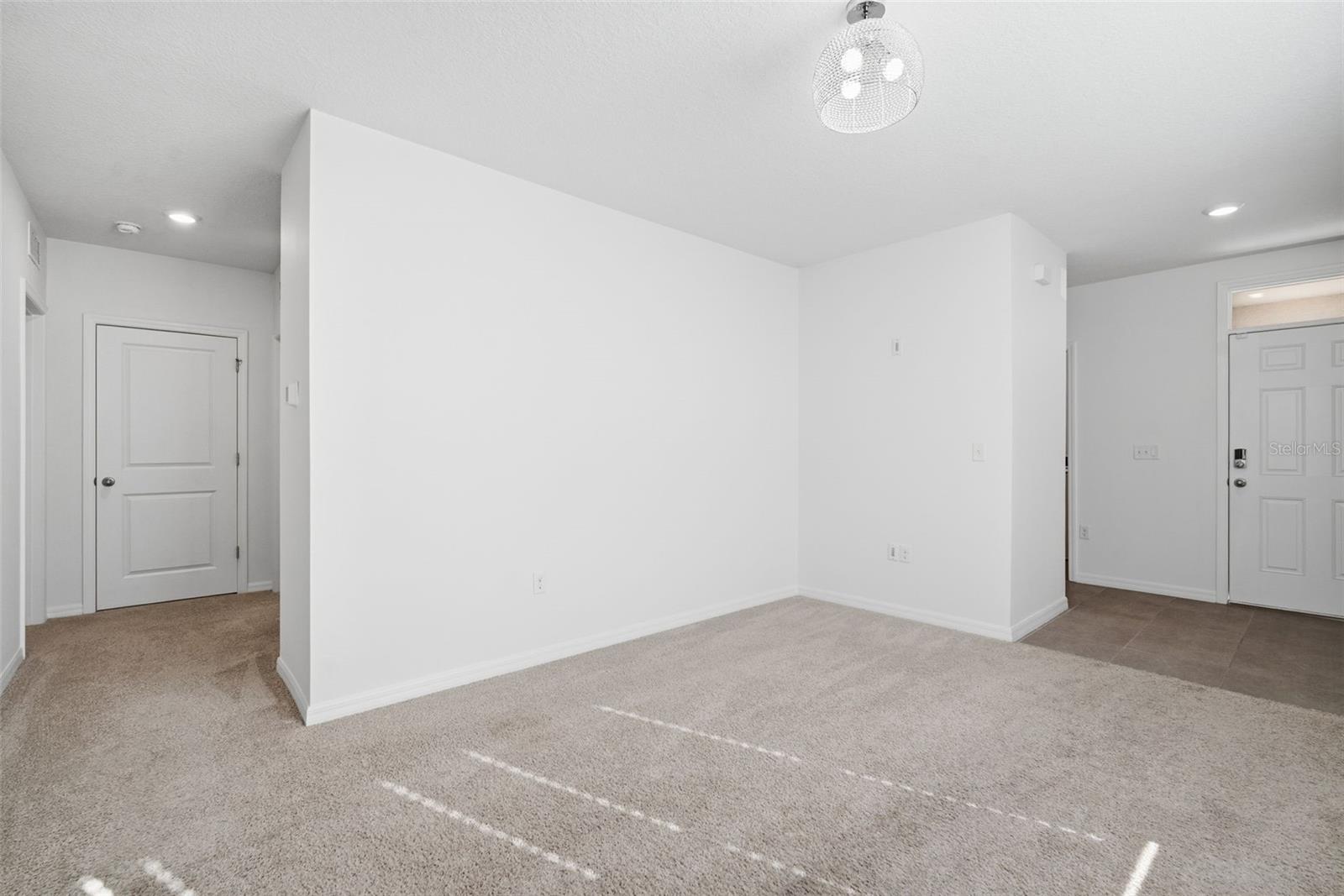 Image 13 of 68 For 11106 Leland Groves Drive