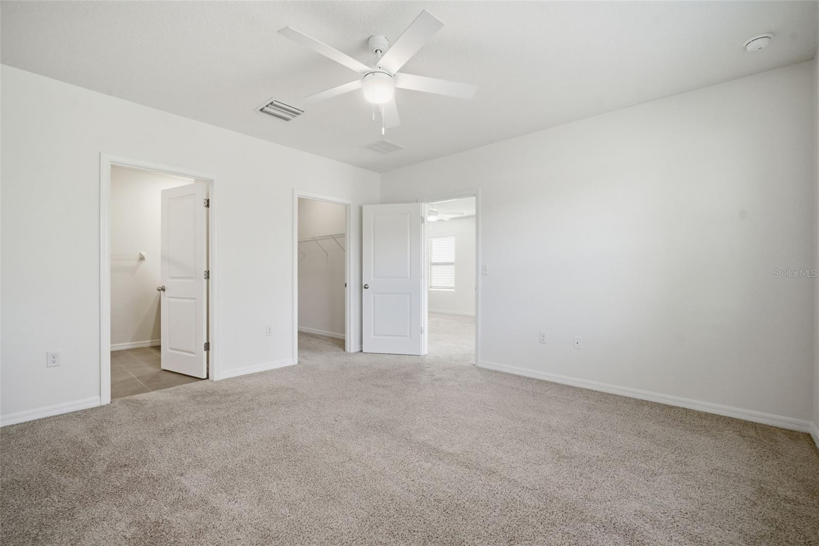 Image 22 of 68 For 11106 Leland Groves Drive