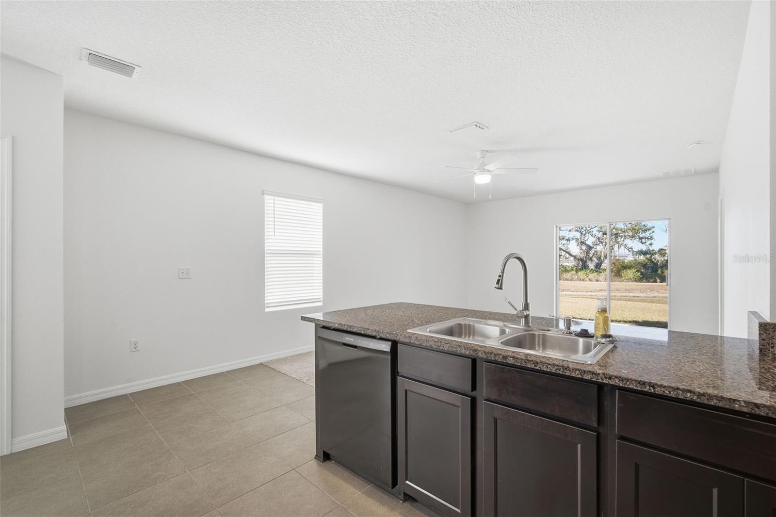 Image 32 of 68 For 11106 Leland Groves Drive