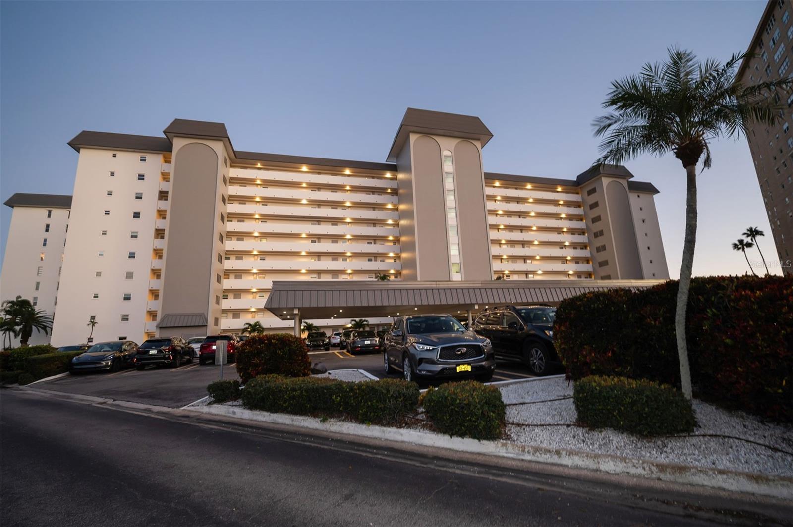 Details for 5130 Brittany Drive S 807, ST PETERSBURG, FL 33715