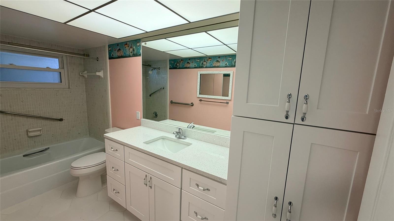 Image 14 of 32 For 5130 Brittany Drive S 807