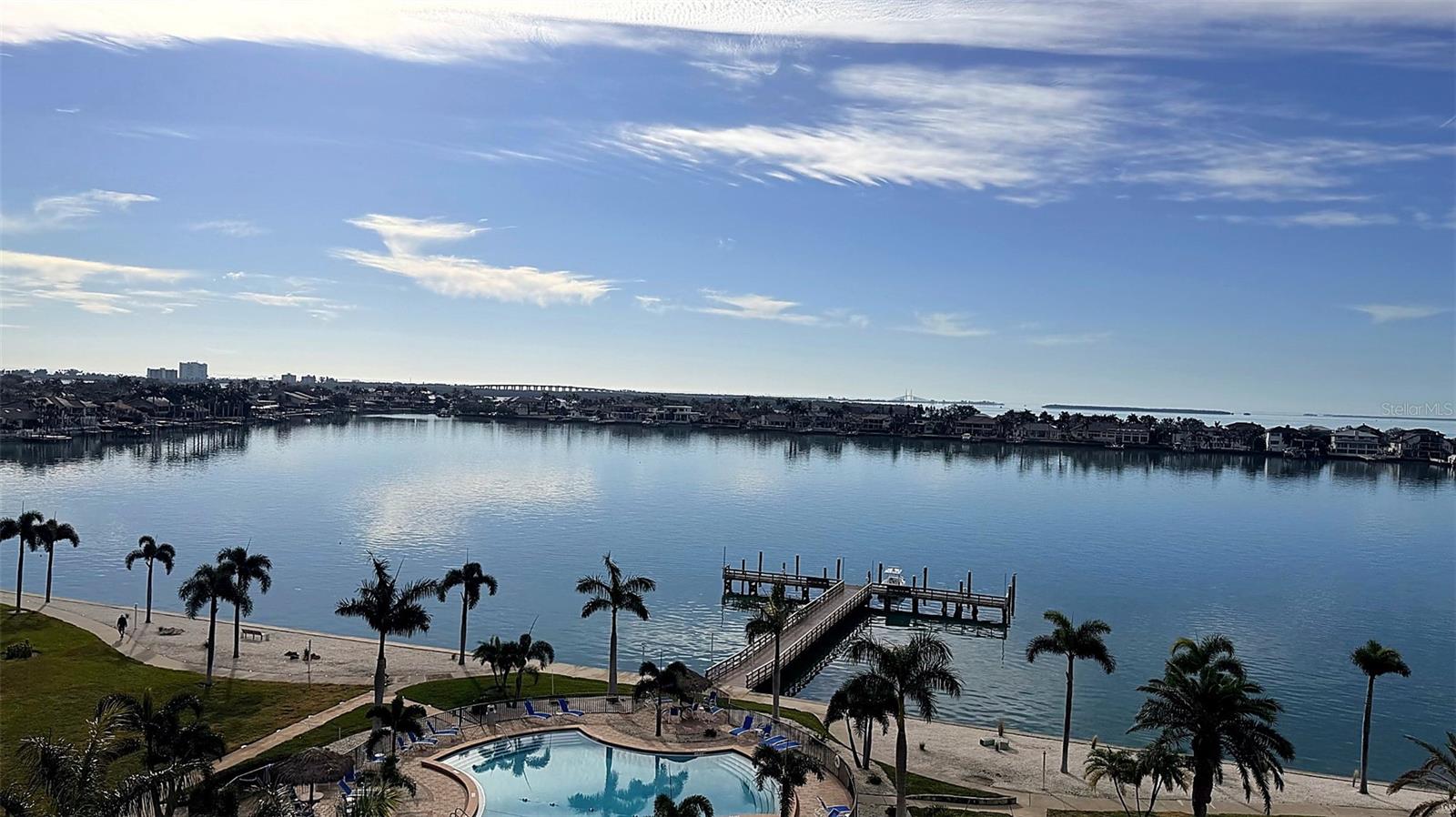 Image 15 of 32 For 5130 Brittany Drive S 807