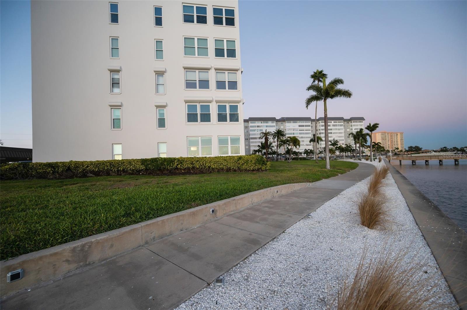 Image 19 of 32 For 5130 Brittany Drive S 807