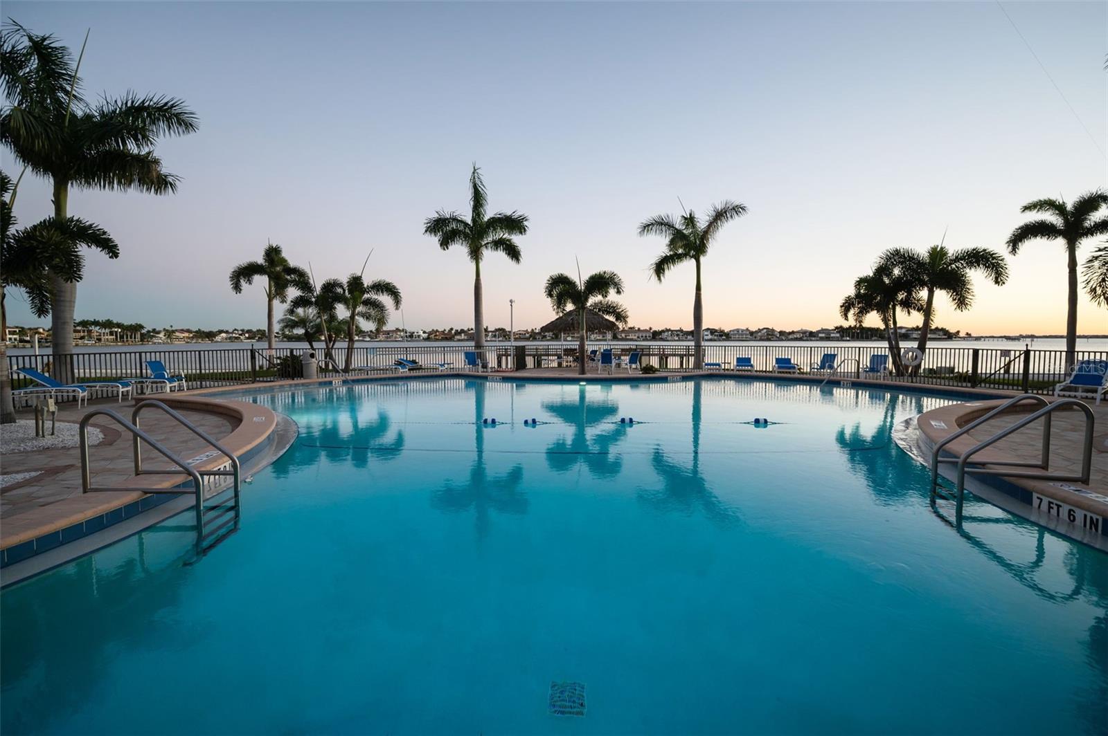 Image 20 of 32 For 5130 Brittany Drive S 807