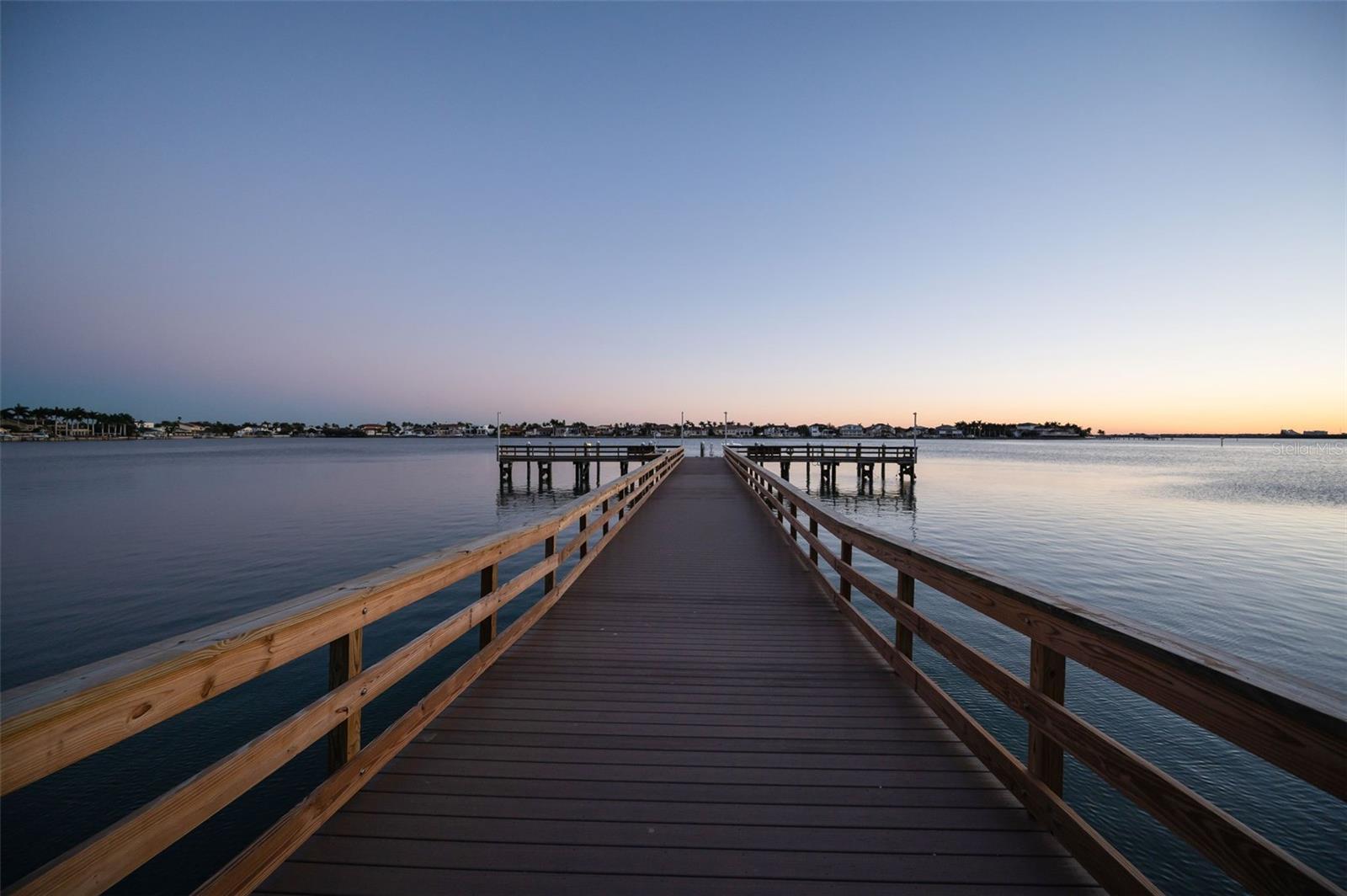 Image 21 of 32 For 5130 Brittany Drive S 807