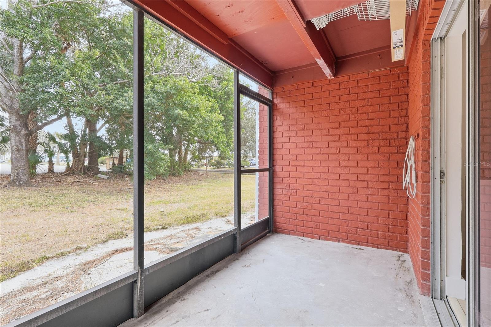 Image 14 of 20 For 1024 82nd Terrace N 1024a