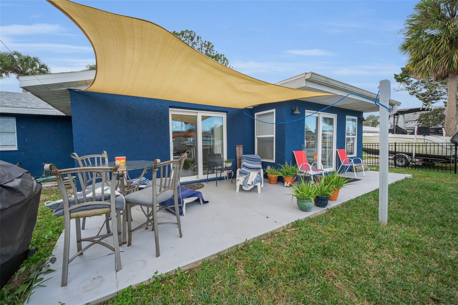 Image 29 of 37 For 5433 Bluepoint Drive