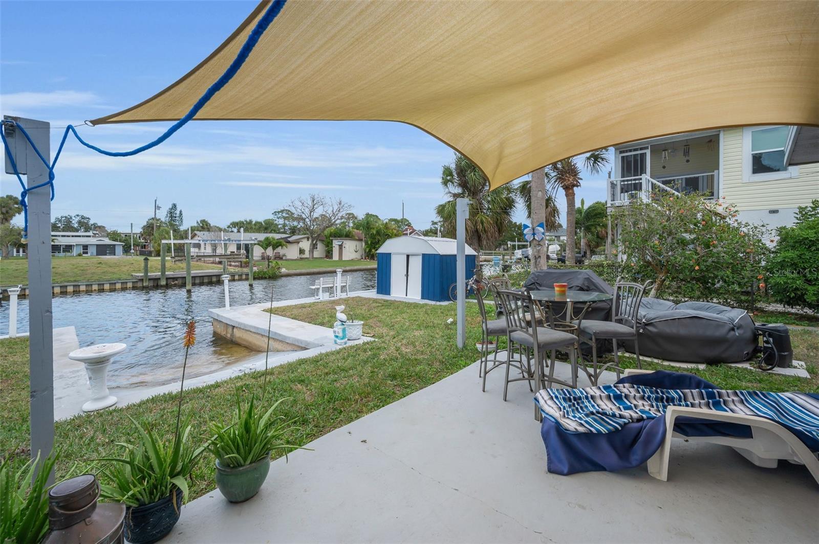 Image 30 of 37 For 5433 Bluepoint Drive