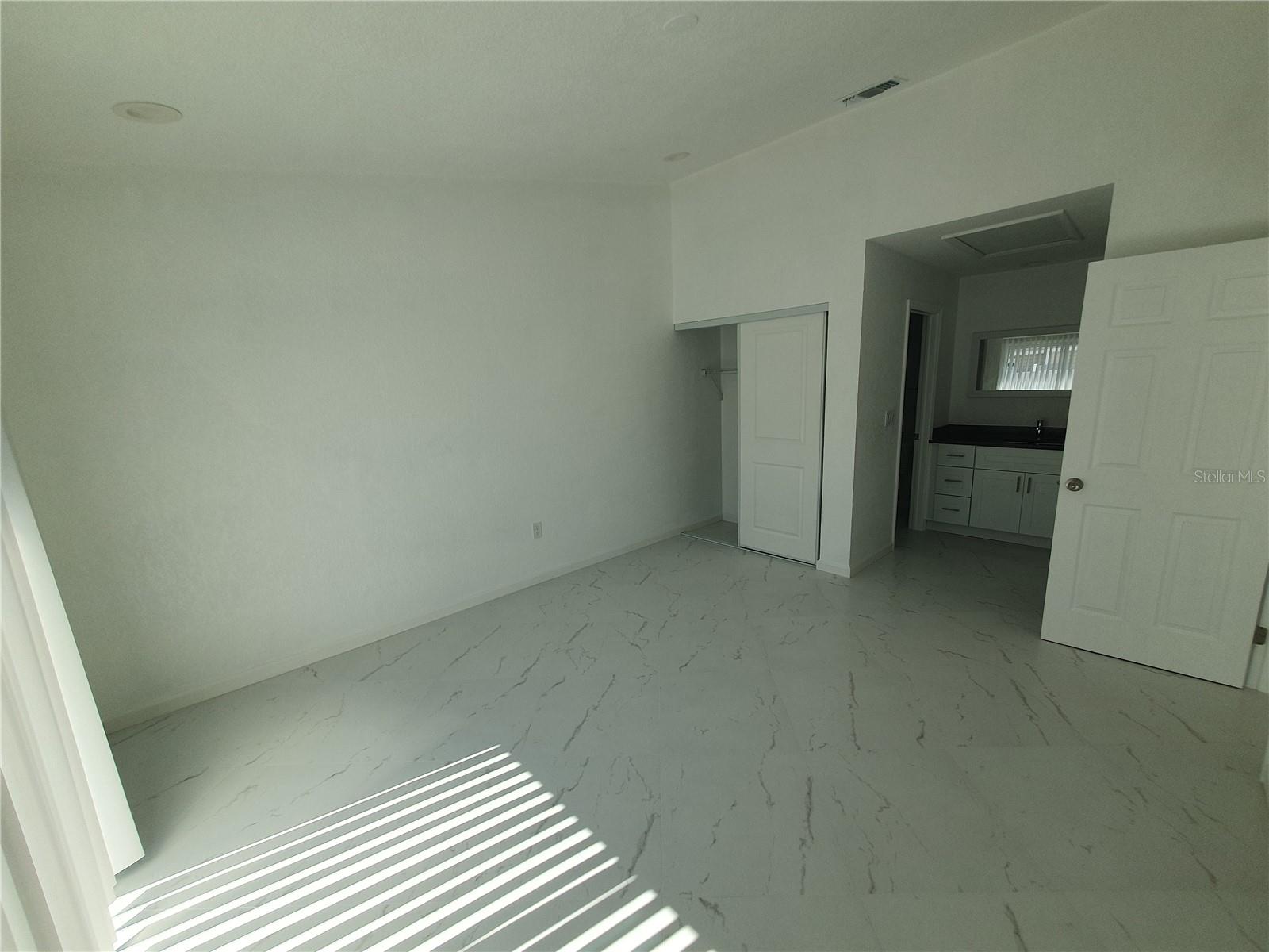 Image 6 of 8 For 1847 Orange Boulevard Way