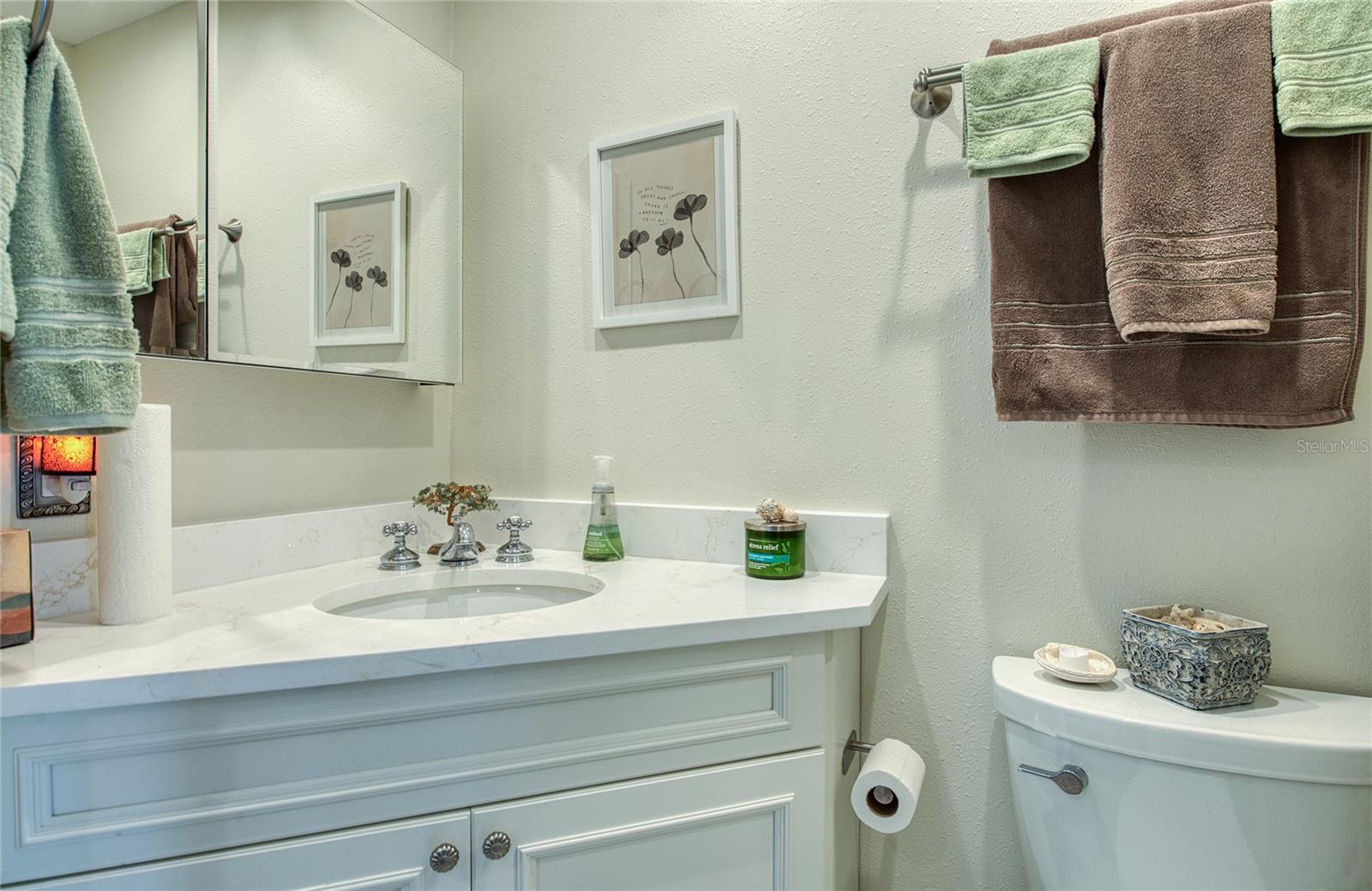 Listing photo id 51 for 621 77th Avenue