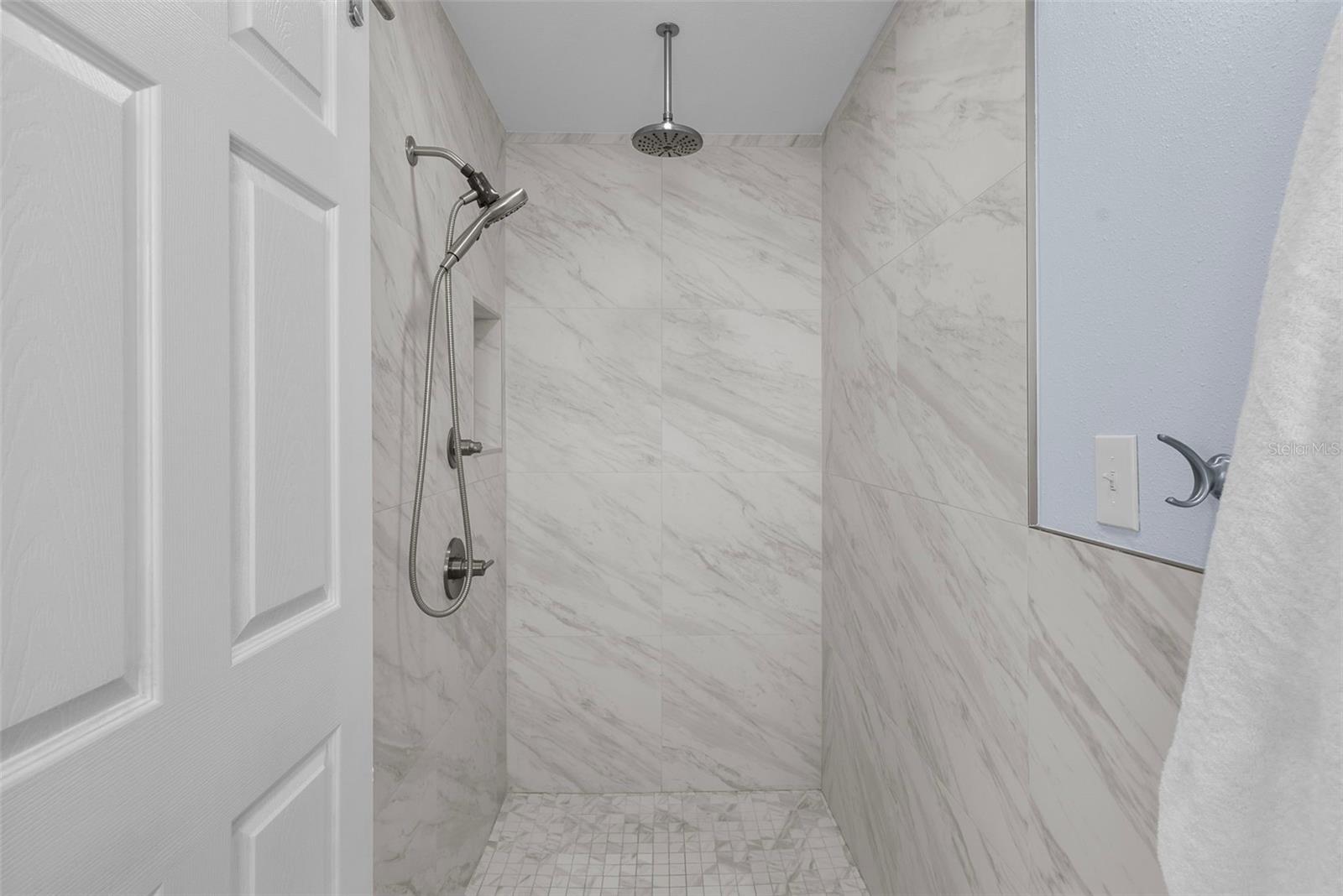 Image 37 of 65 For 2299 Lagoon Drive