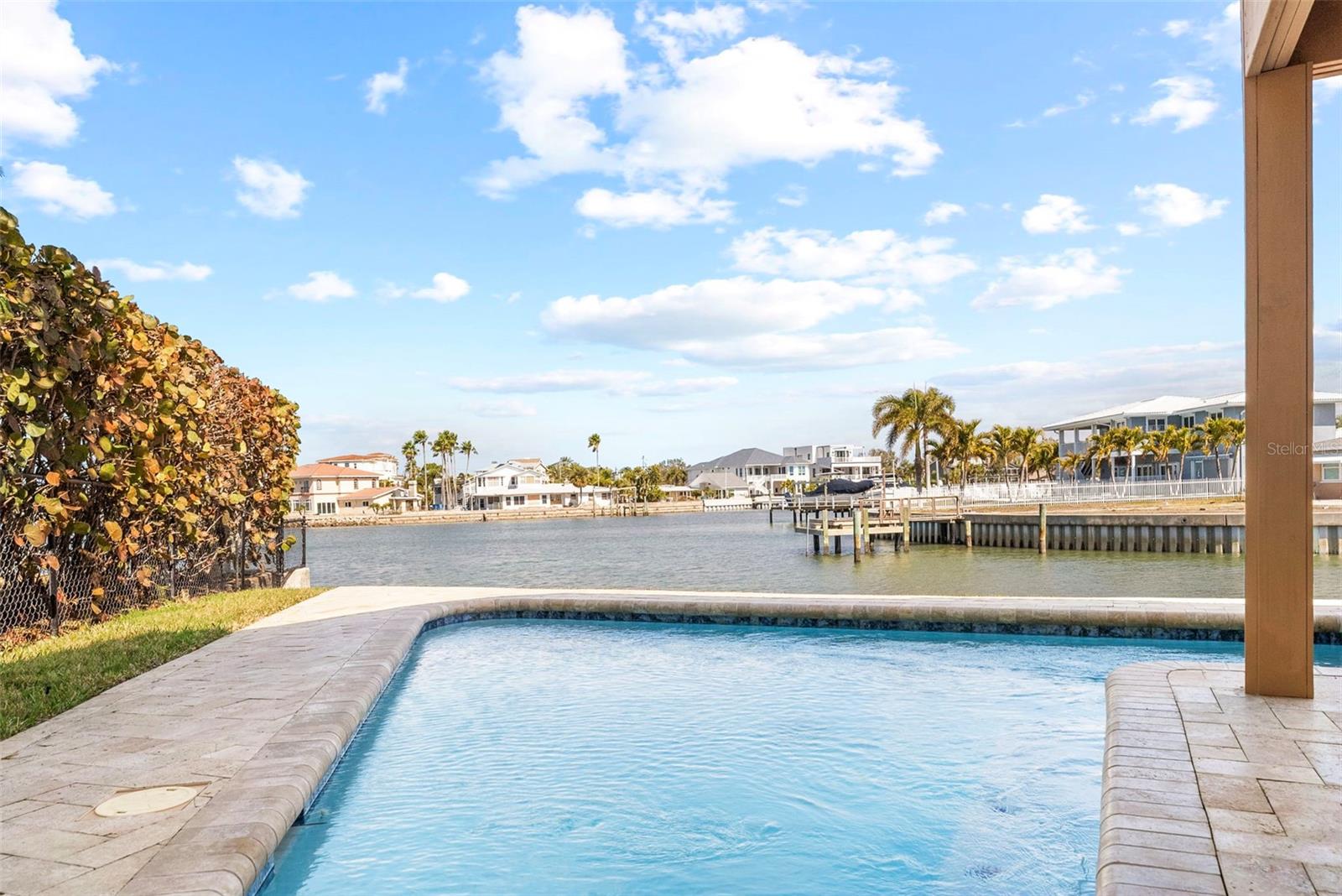 Image 52 of 65 For 2299 Lagoon Drive