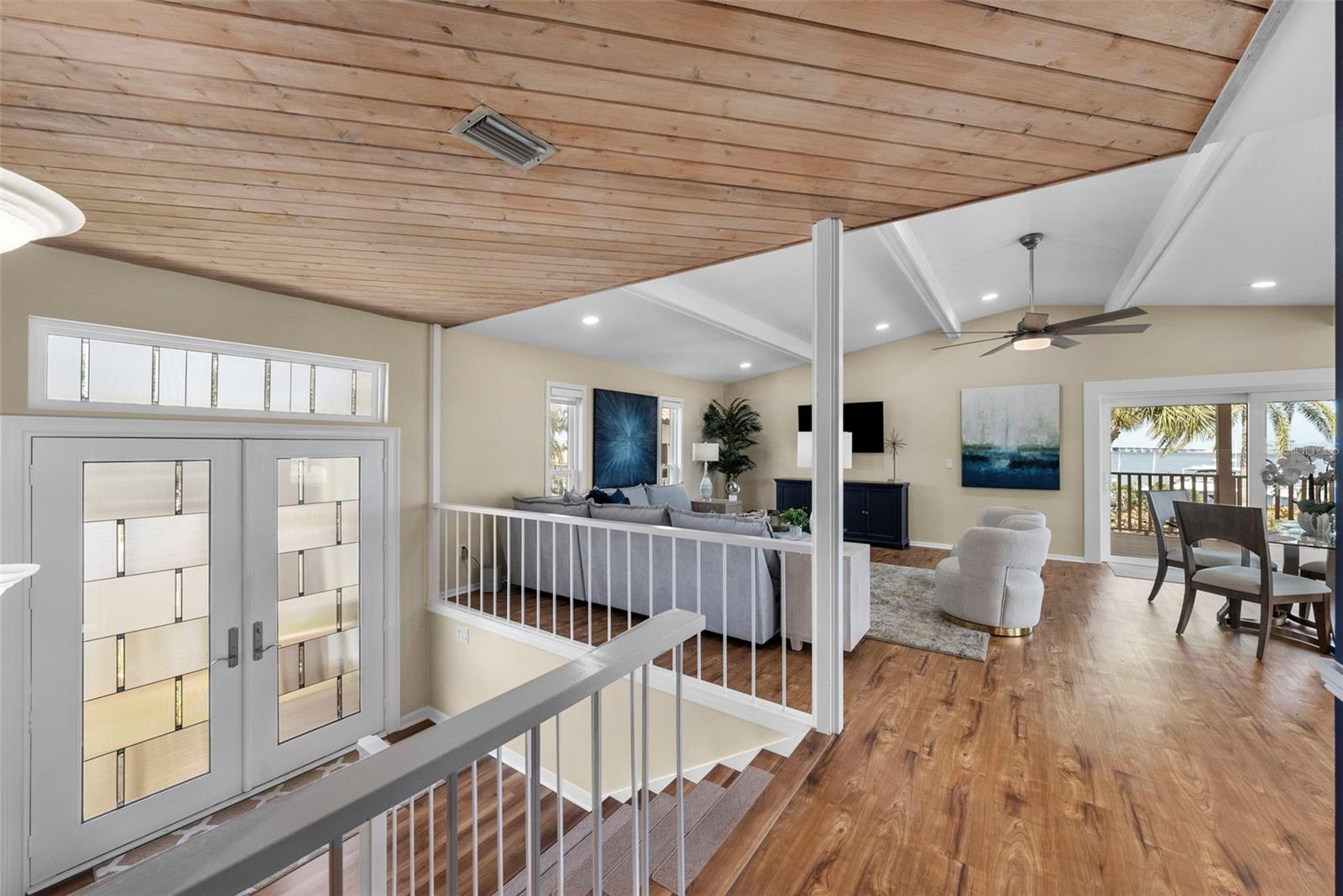 Image 6 of 65 For 2299 Lagoon Drive