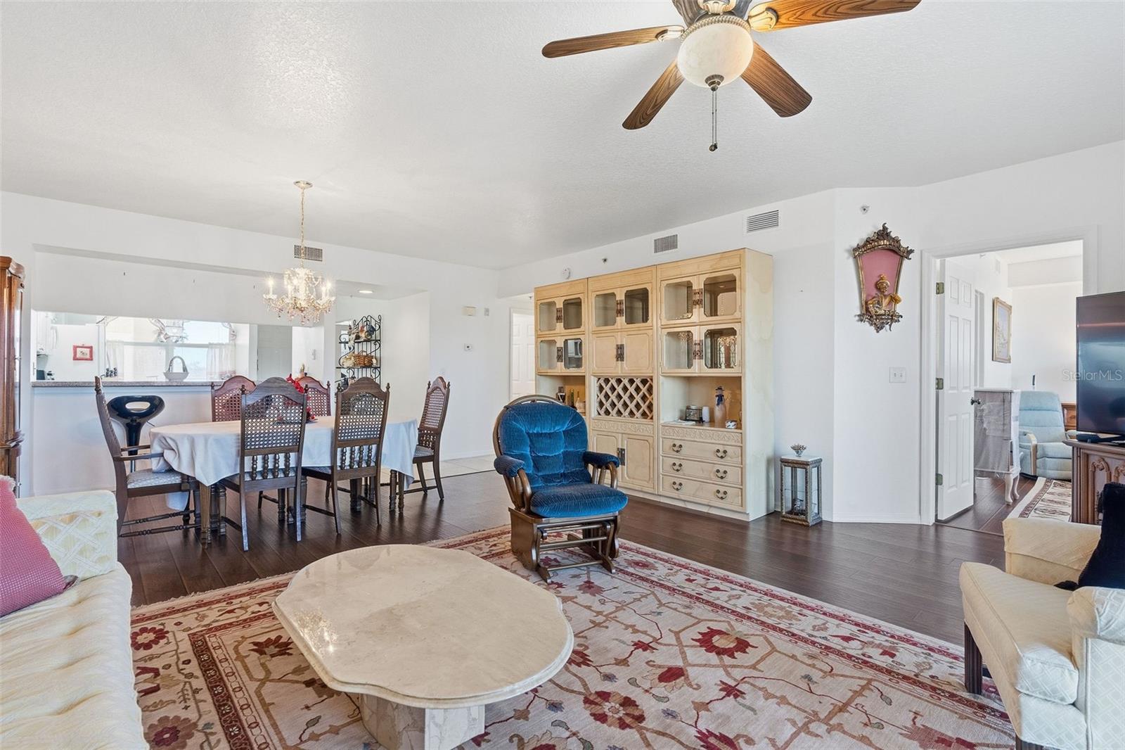 Image 4 of 22 For 960 Starkey Road 2403