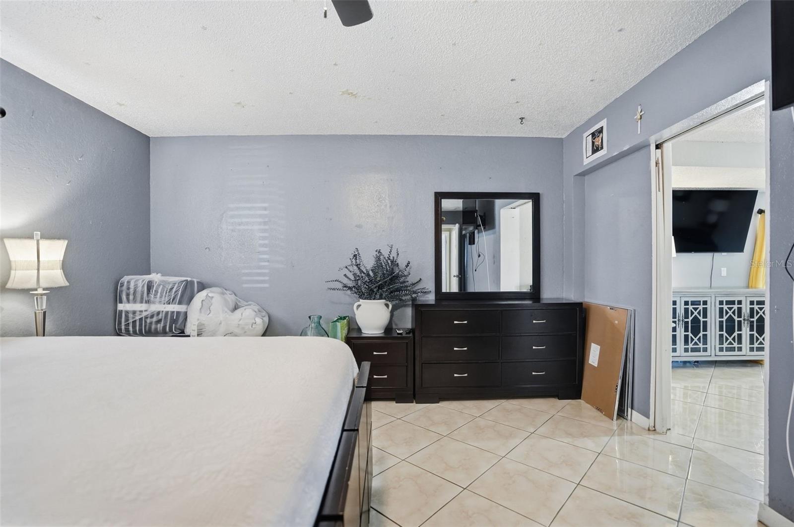 Image 33 of 65 For 13380 Barlington Street