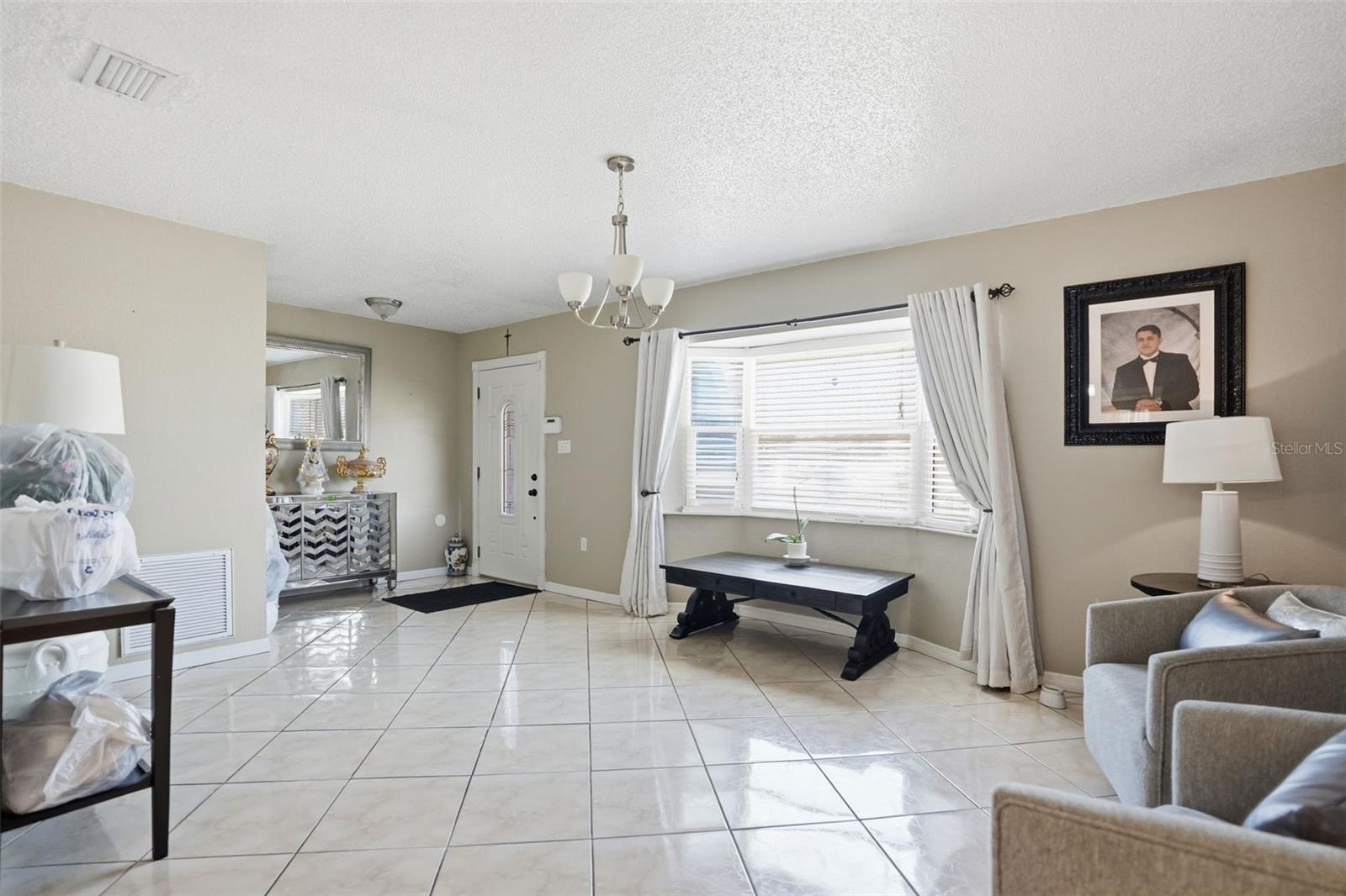 Image 9 of 65 For 13380 Barlington Street