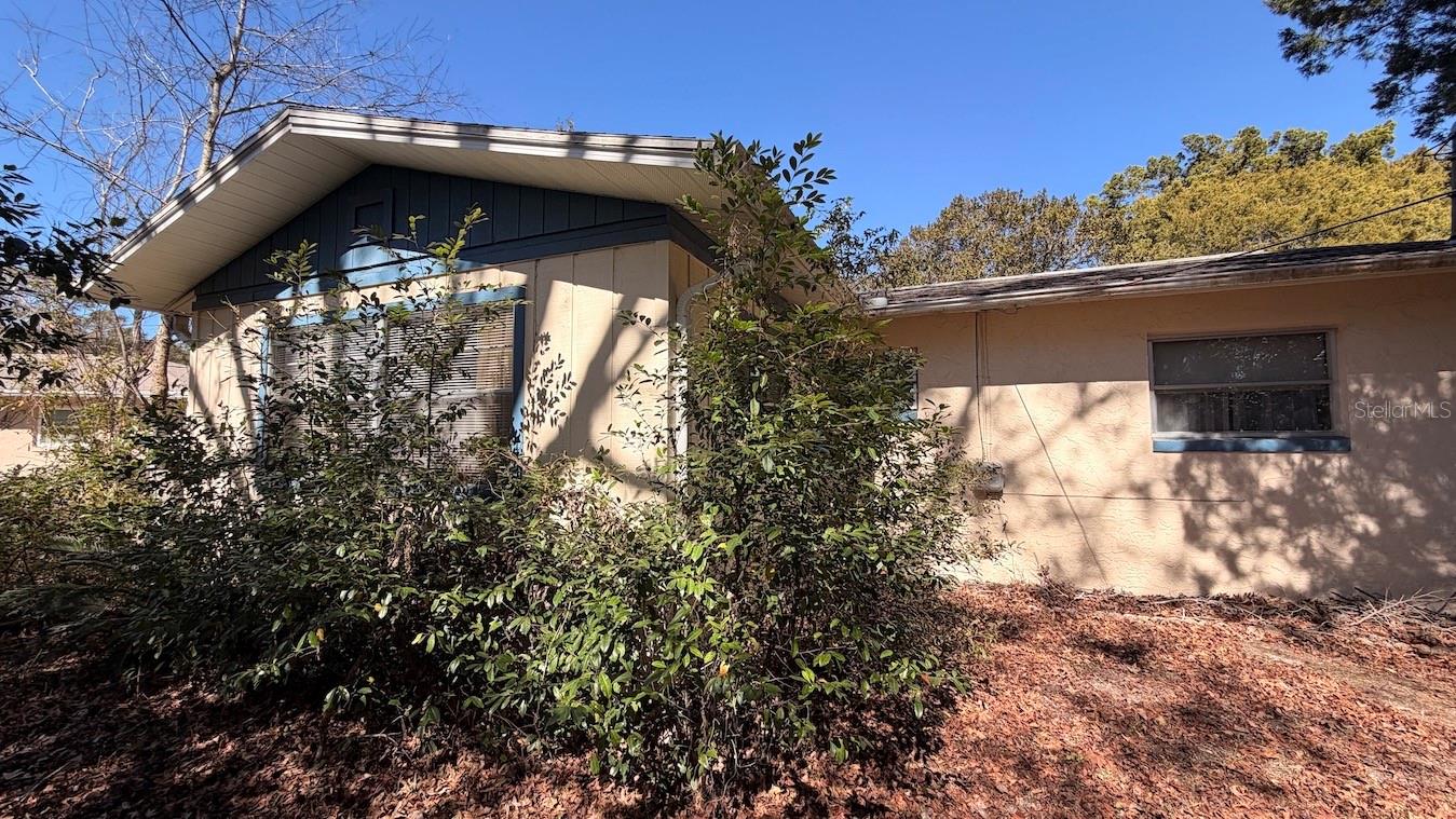 Image 28 of 30 For 4 Arizona Street