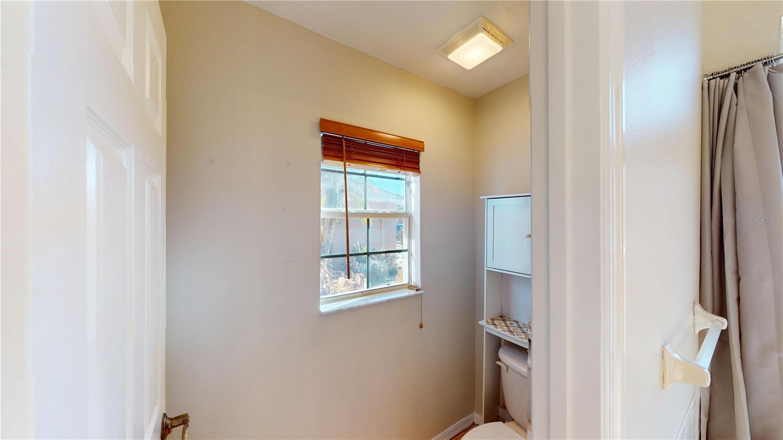 Image 27 of 42 For 6942 Orvicti Court