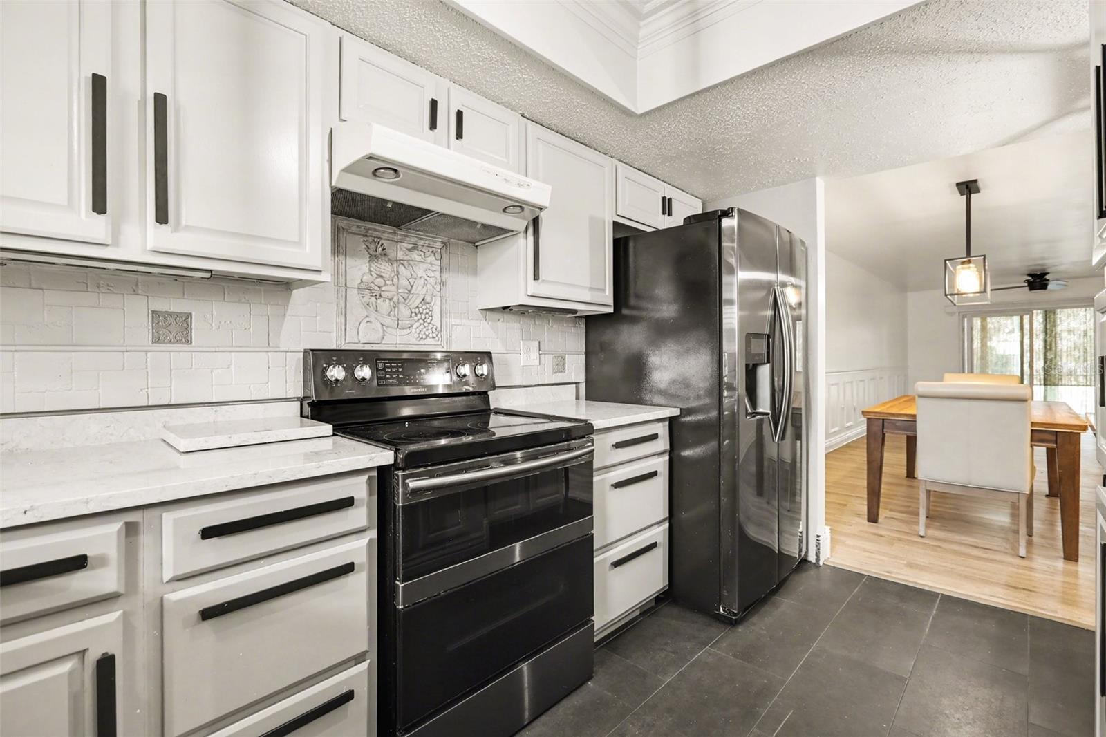 Image 11 of 32 For 4157 Heron Way 302