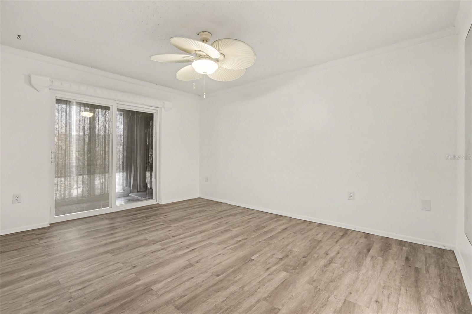 Image 14 of 32 For 4157 Heron Way 302